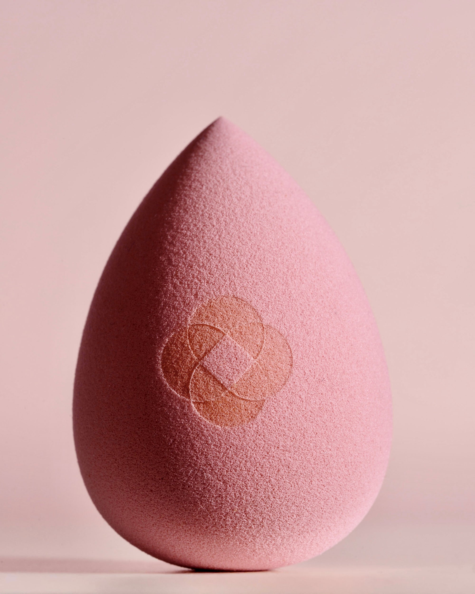 Finitura impeccabile e morbidezza straordinaria – Softie Blend, la spugna make-up